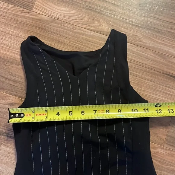 Luluemon active tank - Picture 12 of 14